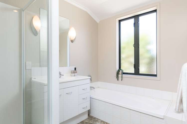 26 Magnolia Drive Springlands_19