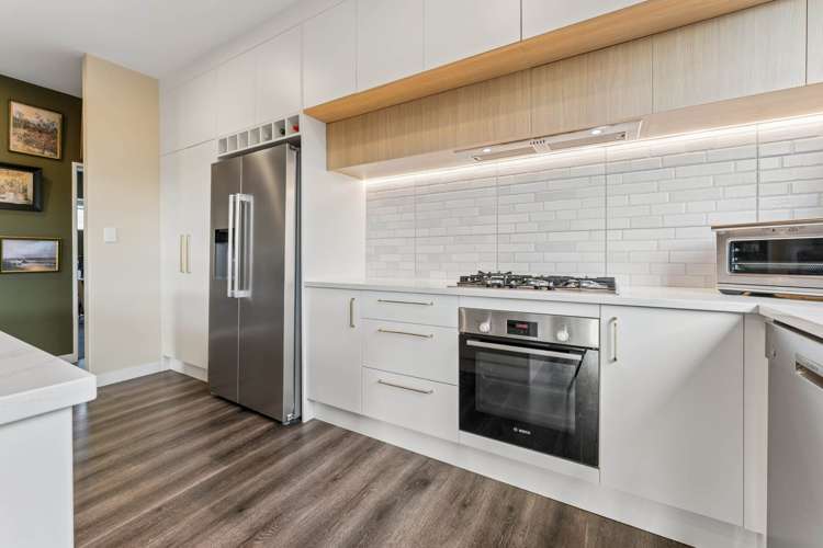 105 Pinecrest Drive Hobbs Bay_10