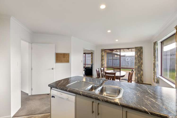 16 Orlando Way Kelvin Grove_14