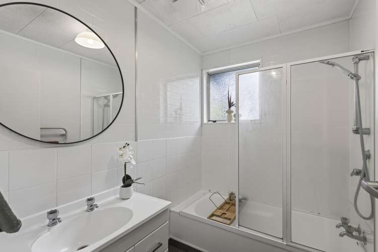 29 Kenmore Street Westown_13