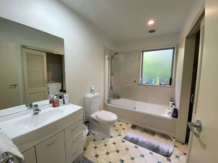 21 Watts Road Fernhill/Sunshine Bay_21