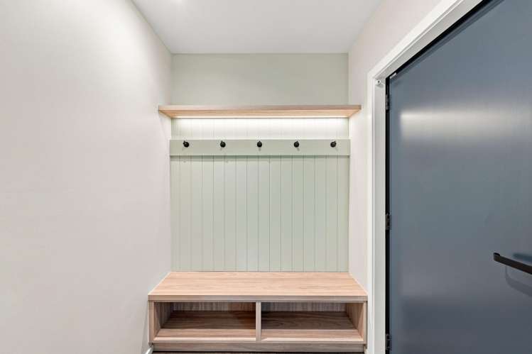 22 Kowhai Street Oxford_16