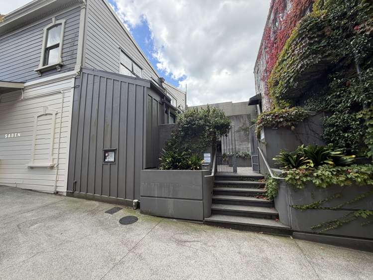 Tenancy 4/2 Picton Street Ponsonby_0