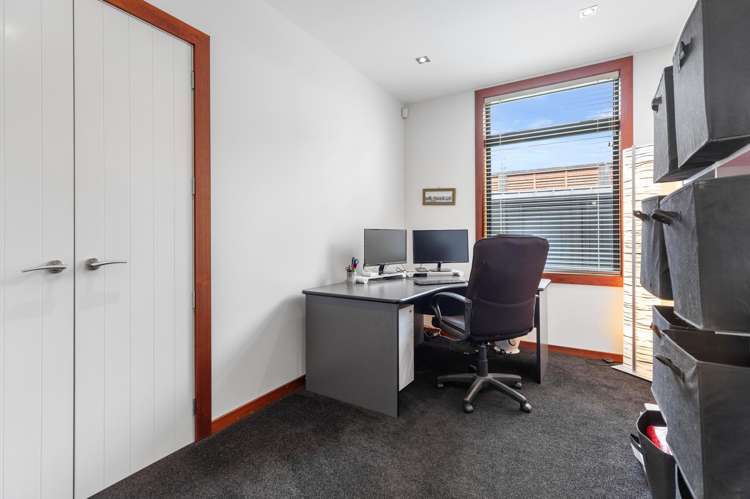 2 Caldera Close Pyes Pa_35