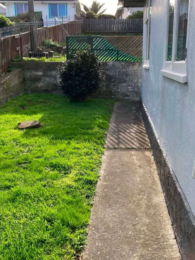 2 Camperdown Road Miramar_4