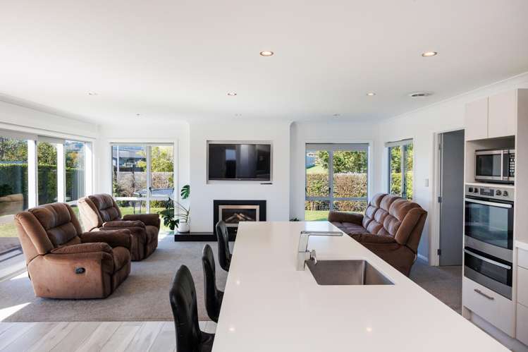 1 Silicon Way Fitzherbert_11