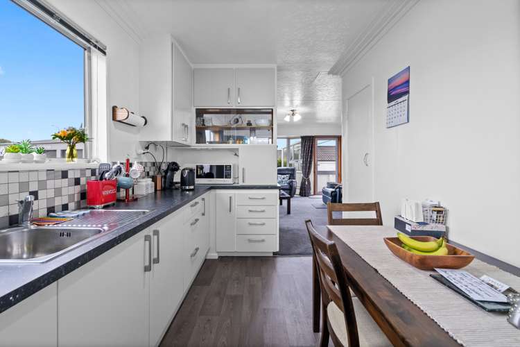 62 Saint Andrew Street Windsor_10