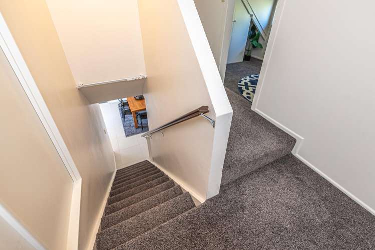 4 Rotokawau Drive St Johns Hill_22