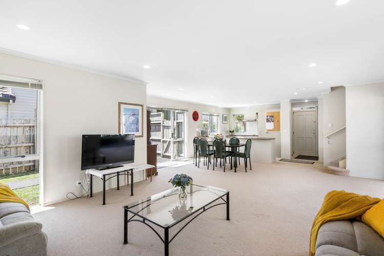 10 Sires Parkway Takanini_5