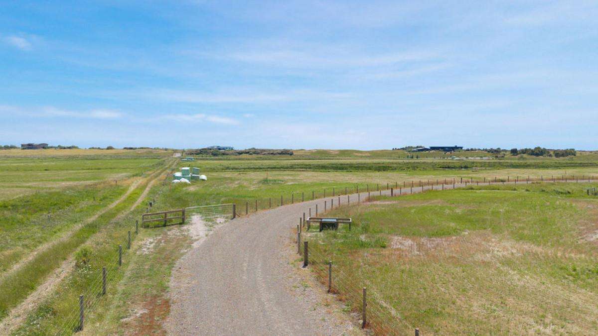 1166 Thornton Road_3