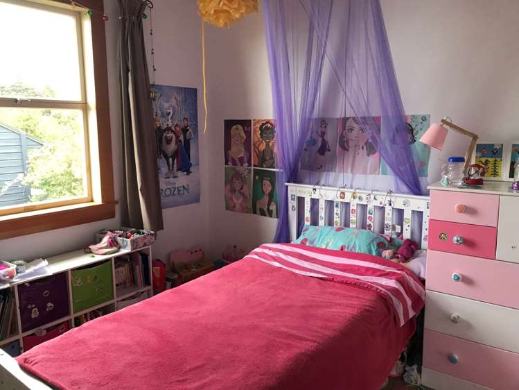 66 Kauri Point Road Laingholm_16