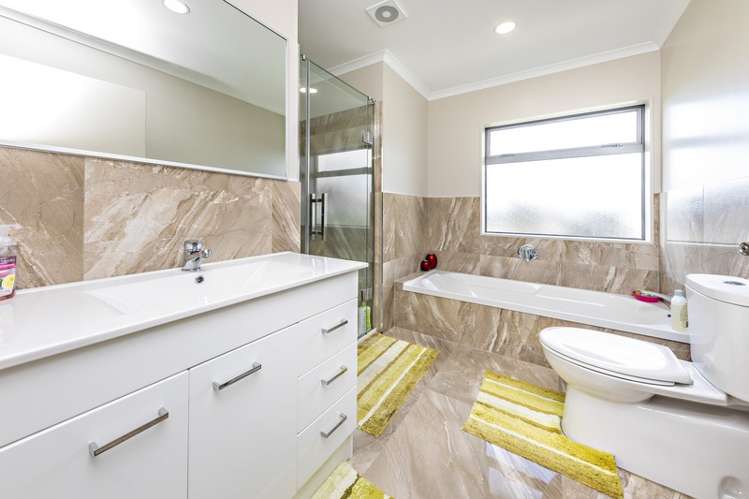 13 Pate Crescent Favona_16