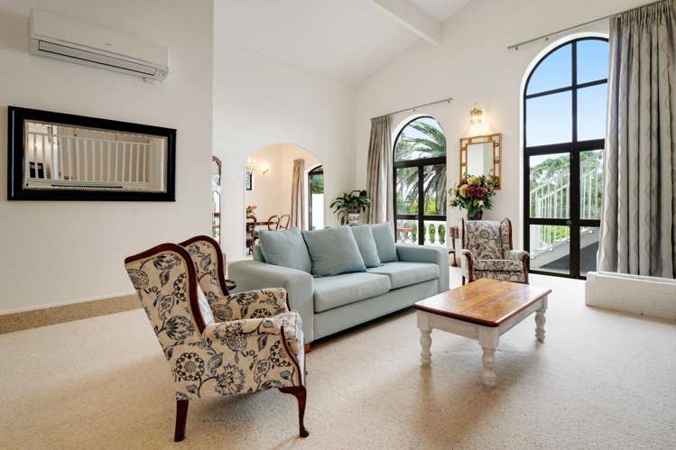 248 Whangaparaoa Road Red Beach_18