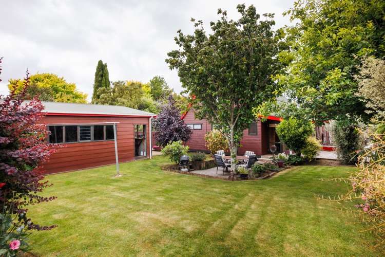 4 Aitken Street Bulls_12