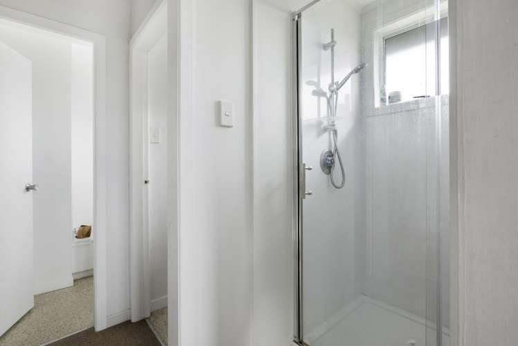 6 Yates Street Otaki Beach_9
