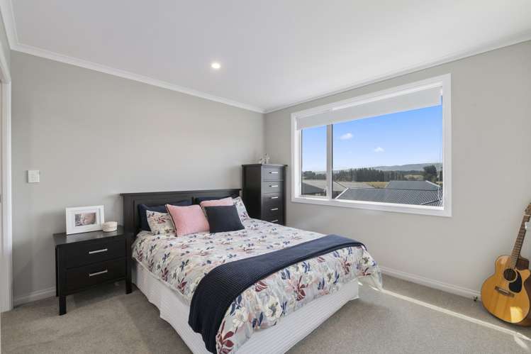 124 Johnstone Drive Fitzherbert_15
