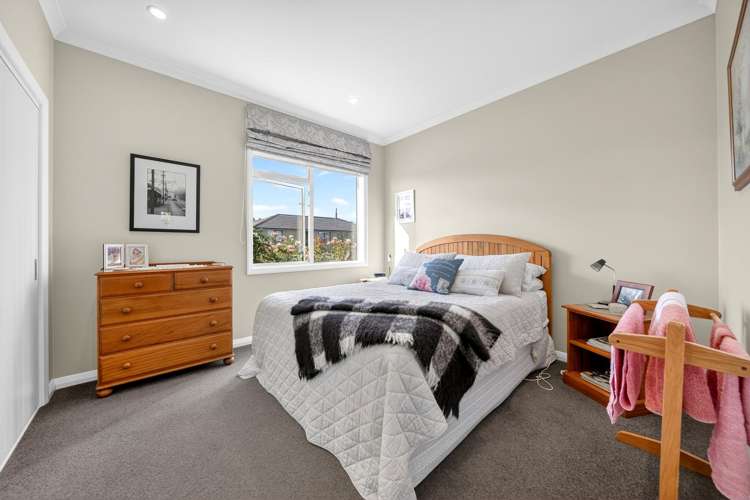 13 Tarata Grove Lansdowne_12