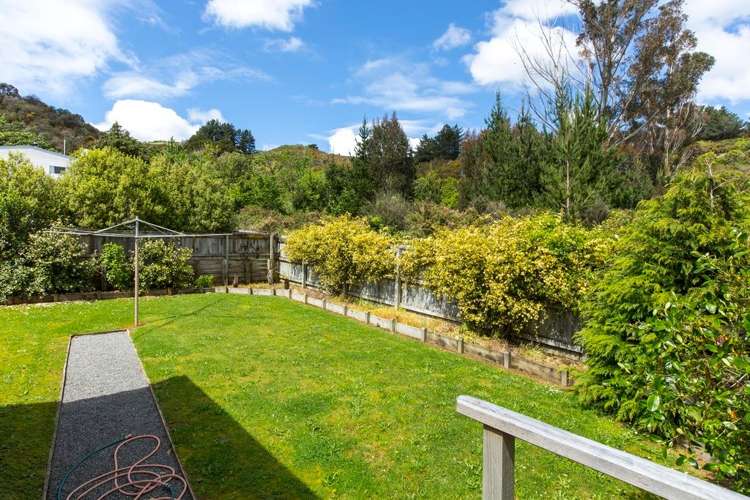 72a Moeraki Road Maoribank_2
