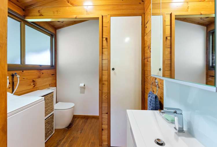 116 Tutere Street Waikanae Beach_13