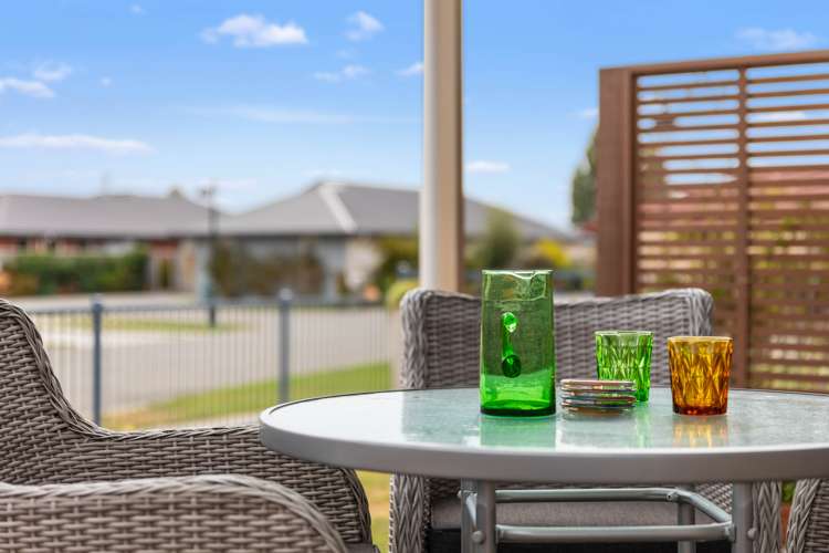 12 Korari Grove Redwoodtown_18