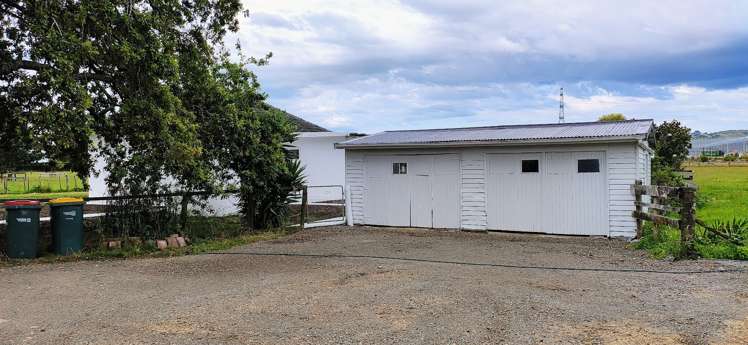 101 Tourist Road Clevedon_17