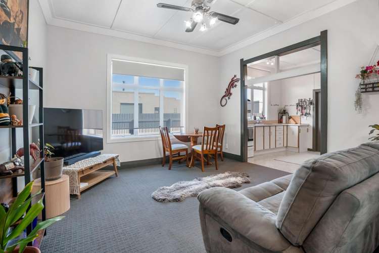 38 Queen Street Winton_11