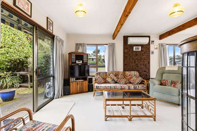 57 Whakaipo Avenue Taupo_1