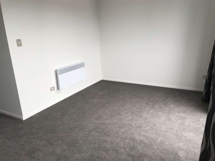 121 Hobsonville Point Road Hobsonville_14