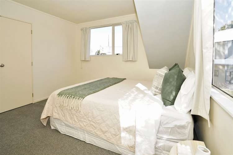 37 Millthorpe Crescent Pukete_16