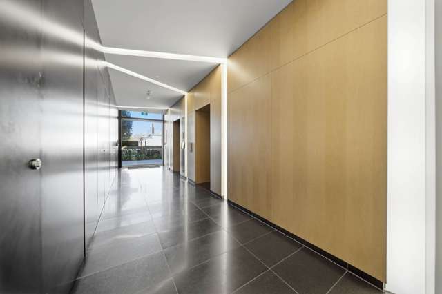 701/223B Green Lane West Epsom_4