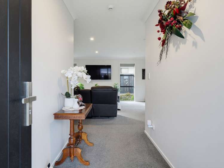 37 Daniel Place Kelvin Grove_2