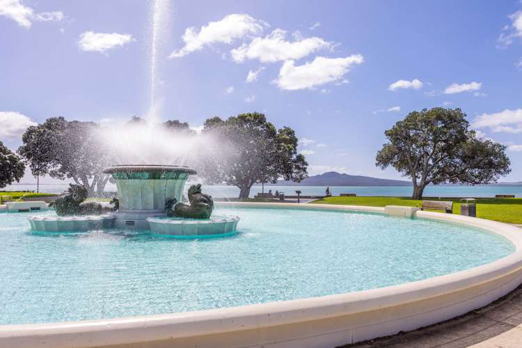 1/45 Tamaki Drive Mission Bay_11