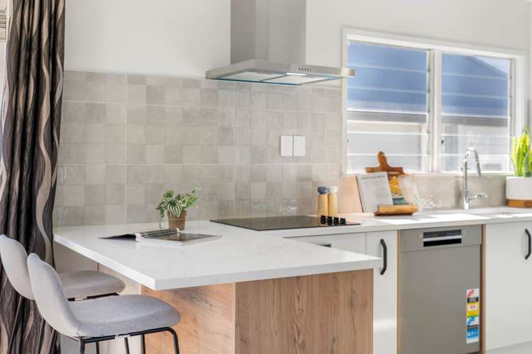 292 Beach Road Campbells Bay_11