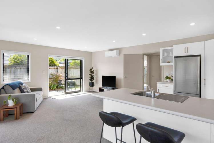 14/3 Georgia Grove_3