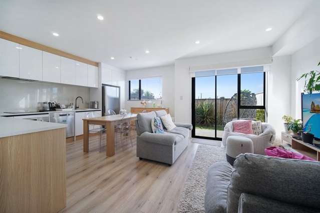 3/1 Armein Road Panmure_2