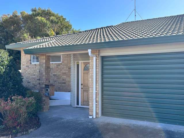 Spacious 2 Bedroom ready and waiting!