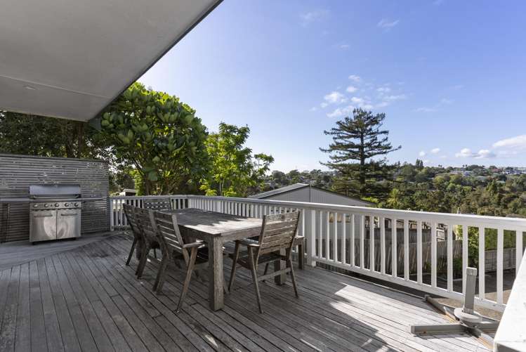 5 West Glade Crescent Birkenhead_10