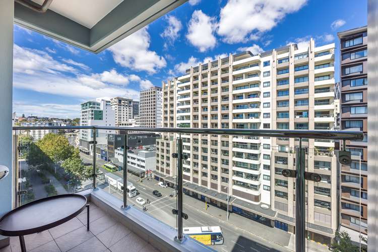 1011/30 Beach Road Auckland Central_12