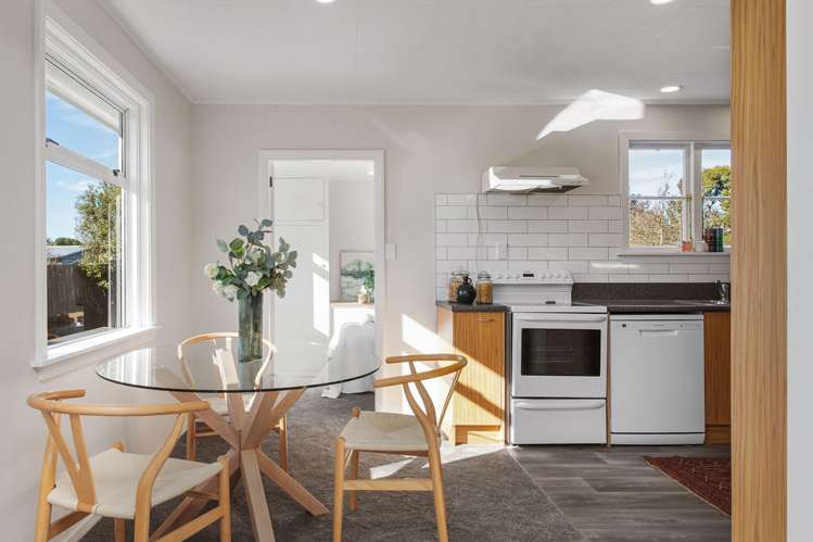 12 Wildwood Avenue Wainoni_5