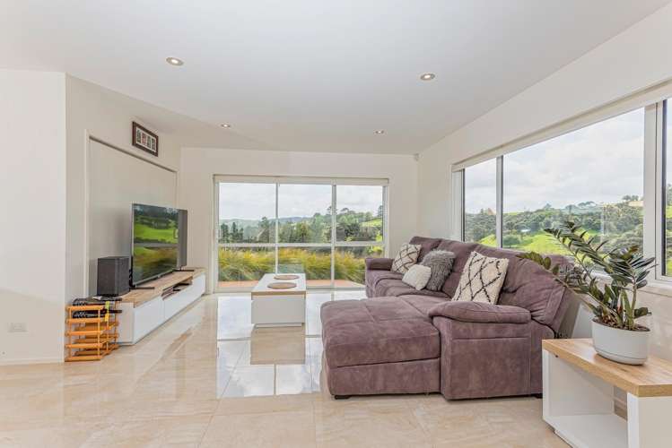 66 Manuka Grove Helensville_11