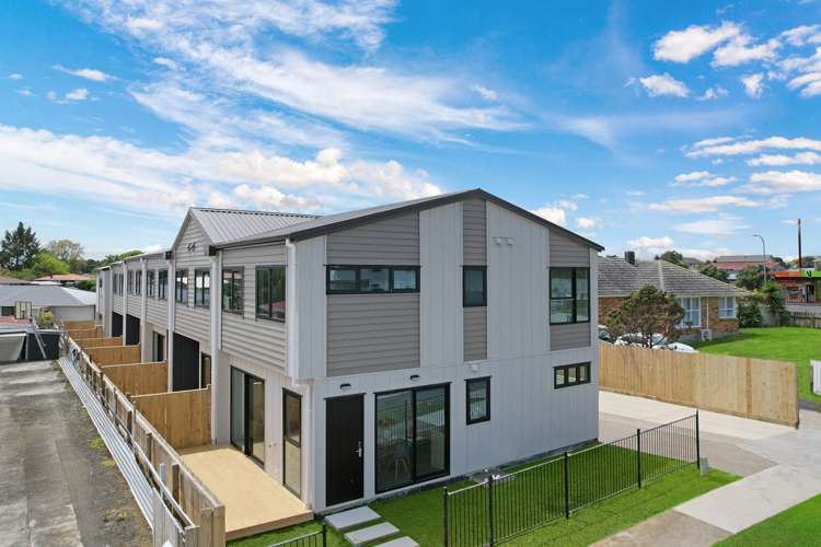 Unit 2/40 Friesian Drive Mangere_20