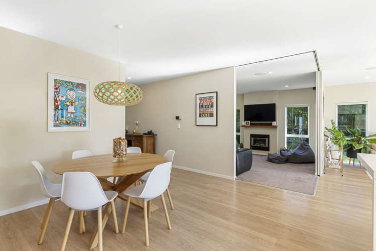 49 Beachwood Drive Hatfields Beach_12