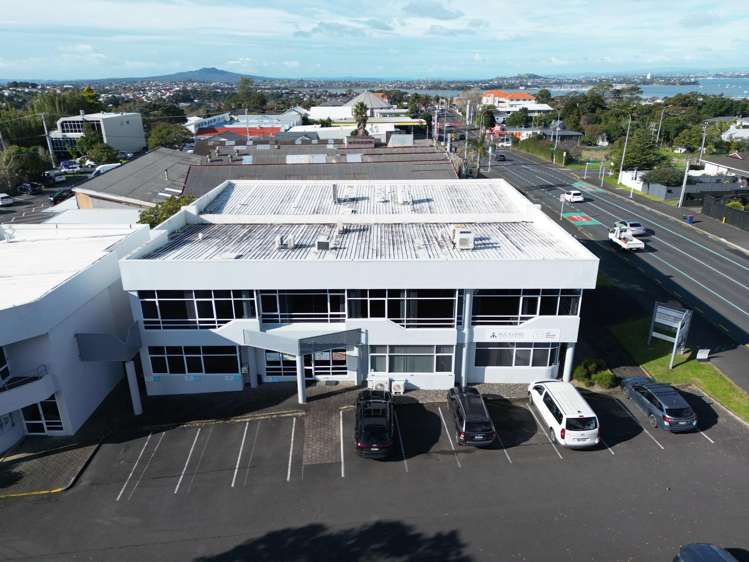 B/129 Onewa Road Northcote_10