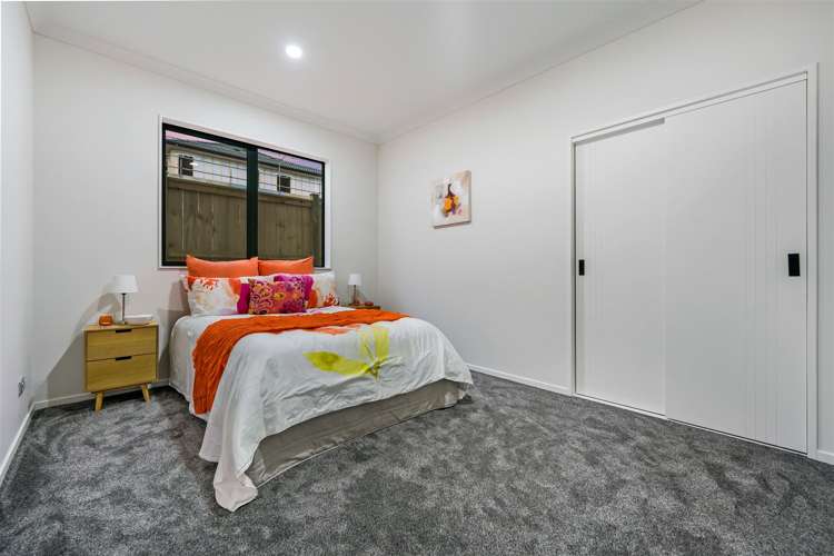 10 Uru Drive Flat Bush_9