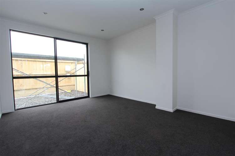 8/3 Korimako Street 1067_5