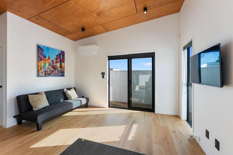 57 Manly Street Paraparaumu Beach_13