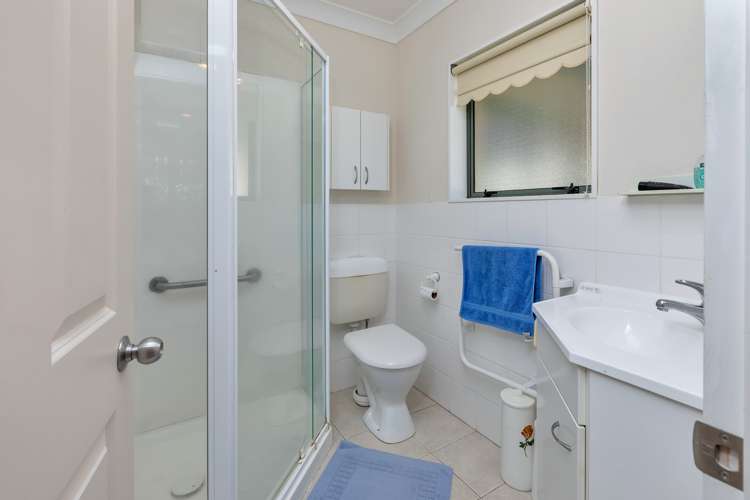 17 Maurton Place Onerahi_11