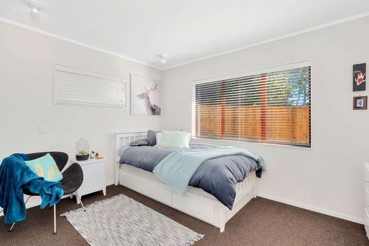 20a Seaview Road Otumoetai_17