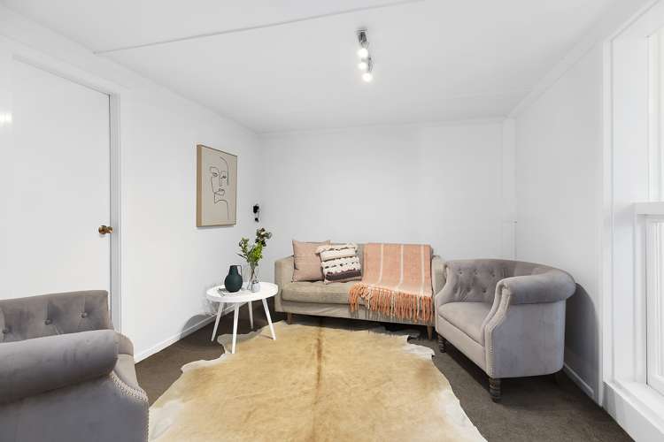 11a Lochiel Road Khandallah_12