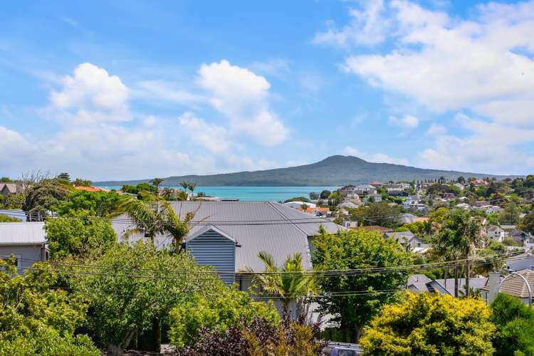 27 Sylvia Road St Heliers_1